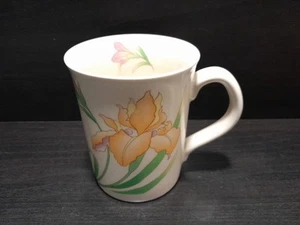 Vintage Otagiri Floral Design Mug. Made in Japan  4"; 16 fl. oz - Picture 1 of 11