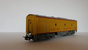 Märklin 40631 Diesellok Mittelteil (Dummy) F7 B der "UNION PACIFIC" OrK - Bild 1 von 7