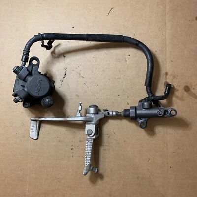 Yamaha YZF R6S BREMBO 2003-2009 cilindro maestro de freno trasero con pinza #R01 Foto 1 de 4