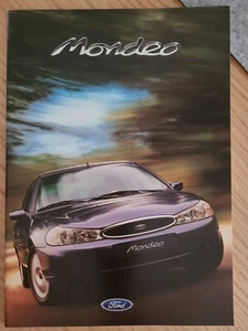 BROCHURE DEPLIANT FORD Mondeo - 1997 - Italiano 46 pag perfetto - Foto 1 di 13