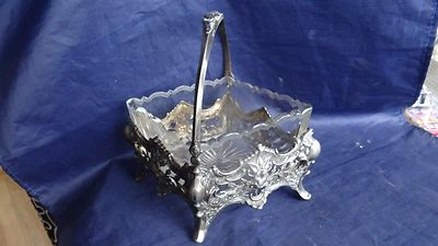 Plato de caramelo antiguo raro Art Nouveau plateado con inserto de cristal cortado  Foto 1 de 4