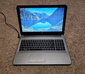 HP 15 af123cl Laptop AMD A8-7410 8GB RAM 500GB HDD BT WIN 11 HOME - Picture 1 of 7