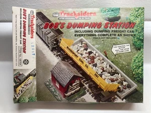 BOBS DUMPING STATION TRACKSIDERS  HO GUAGE ORIGINAL BOX - Picture 1 of 12