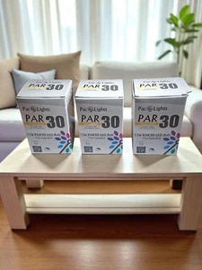 Pac Lights Par 30 Warm White 11 W LED Bulb. Pack of 3 - Picture 1 of 1