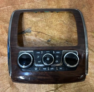 13 - 17 BUICK ENCLAVE CLIMATE CONTROL 23158335 TRIM BEZEL 22987000 TESTED B34 - Picture 1 of 13