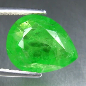 4,38 cts Fabulous Fire Sparkling Natural 12X9MM Tsavorit Grün Granat - Bild 1 von 3