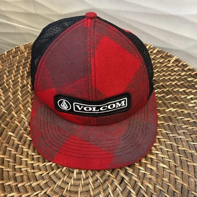 Volcom Hat Red Buffalo Plaid Skater Cap Punk 90s Y2k Wool Polyester Blend - Image 1 of 4