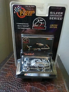 1999 WINNER'S CIRCLE Silver Anniversary 1:64 #3 Goodwrench Dale Earnhardt. 1D - Bild 1 von 4