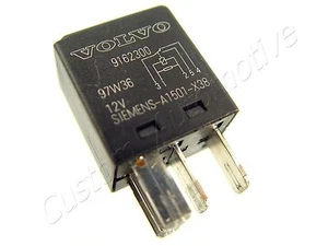 VOLVO AC COMPRESSOR RELAY 9162300 - Picture 1 of 1