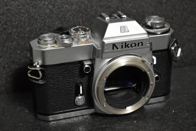 Cuerpo de cámara fotográfica Nikon EL2 SLR Foto 1 de 4
