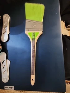 Wooster Grip Tech 2 1/2 Winkel Pinsel 5400 Neu - Bild 1 von 4