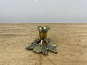 SOPORTE CANDELABRO VINTAGE LATÓN ORNAMENTADO HOJAS ART NOUVEAU MESITA DE NOCHE - Imagen 1 de 6