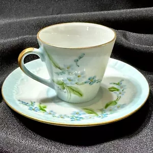 Juego de platillo de taza de té de porcelana Demitasse vintage sin marca pintado a mano firmado - Imagen 1 de 6