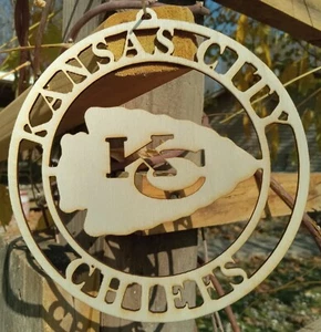 Kanas City Chiefs Fenster/Wand Laser Cut Deko Beize/Malfertig sehr schön - Bild 1 von 5