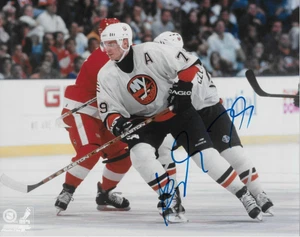 Autographed New York Islanders Alexei Yashin 8x10 Photo Original - Picture 1 of 2