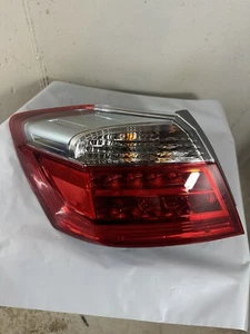 Honda Accord 14-15 Sedan Hybrid Tail Light, Lamp Quarter Rear Left 33550-T3V-A02 - Picture 1 of 10