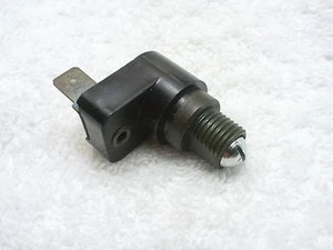 Alfa Romeo 105 SERIES CHOKE/HANDBRAKE WARNING SWITCH, NEW OLD STOCK - Picture 1 of 1