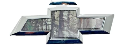 GM Front Grille Bowtie Emblem Badge For 2016-2018 Silverado 1500 Realtree - Image 1 of 4