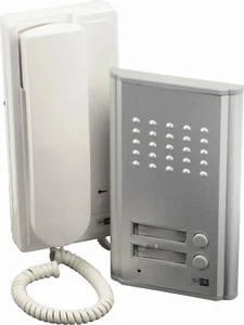 CITOFONO ESTERNO  BIFAMILIARE CON APERTURA CANCELLO ELETTRICO DUE CORNETTE - Foto 1 di 2