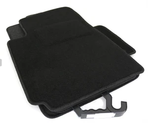 Alfombrillas negras modeladas de tela para Mercedes SLK de 1996 a 2004 - Imagen 1 de 3