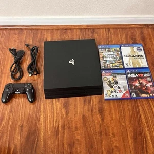 Playstation 4 Pro Black 1TB Storage + Controller & Games Bundle TESTED! - Bild 1 von 10