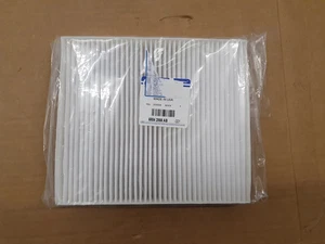 GENUINE MOPAR CHRYSLER GRAND VOYAGER RT 2008-2015 CABIN POLLEN FILTER 68042866AB - Picture 1 of 1