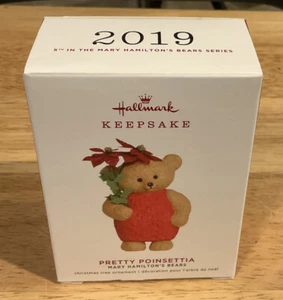 2019 Hallmark Keepsake Ornament "Pretty Poinsettia" 5th in Bears Series NEW - Picture 1 of 1