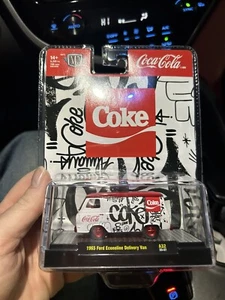 M2 Machines 1:64 Coca Cola 1965 Ford Econoline Van A32 23-27 750 Made! CHASE! - Picture 1 of 9