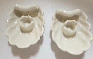 VINTAGE ABINGDON POTTERY USA SHELL SHAPE CANDLESTICK HOLDERS IVORY 2 PCS MANTLE - Picture 1 of 12