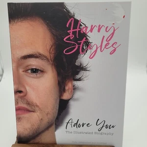 VERY NICE! Harry Styles Adore You: The Illustrated Biography Book Carolyn McHugh - Imagen 1 de 5
