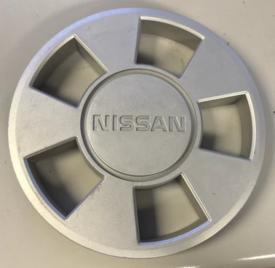 1988 Nissan 200SX OEM Center Hub Cap Silver 62224 # 999W128000 Foto 1 de 3