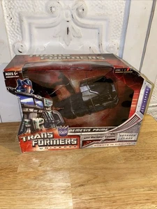 Hasbro Transformers Universe Classics SDCC Modellino Nemesis Prime - Foto 1 di 9