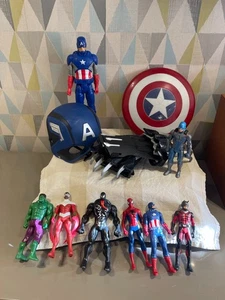 Marvel Bundle Figures/Dress up Etc - Picture 1 of 11