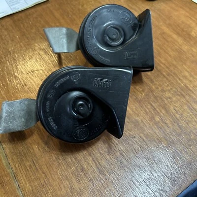 Dodge Challenger 2013 juego de bocinas Foto 1 de 2