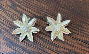 Vintage Ohrclips 60er Jahre goldfarben Strass Blume - Bild 1 von 9