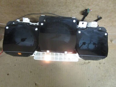 01 02 03 04 05 Cuadro de instrumentos velocímetro Lexus GS430 212 K millas 838003a130 Foto 1 de 4
