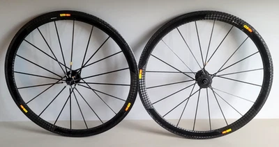 Cosmic Carbon Ultimate Laufradsatz, ultraleicher Carbon Tubular LRS, TOP - Bild 1 von 4