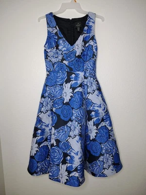Adrianna Papell Floral Blue and Black Sleeveless Dress Sz 10 With Pockets - Image 1 of 4