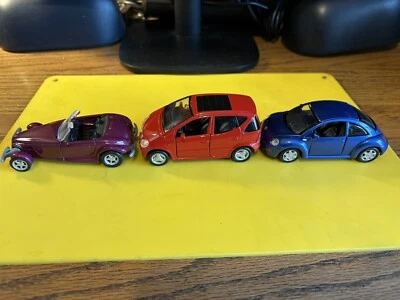 3-MAISTO 1/37 CARS USED PROWLER-VW BEETLE-MERCEDES A CLASS W/OPENING DOORS L33 - Image 1 of 4