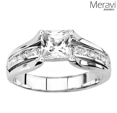 Solid 925 Sterling Silver Womens Wedding Band Cubic Zirconia Engagement Ring - Image 1 of 4