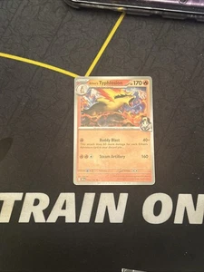 Ethan's Typhlosion 034/182 SV10: Destined Rivals - Bild 1 von 2