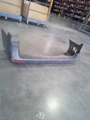 Conjunto de parachoques trasero usado para: Mercedes-benz Metris 447 2016 tipo pintado Foto 1 de 4