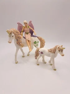 2015 Schleich® Bayala Fee mit zwei Einhörnern aus dem Set Nr. 42445 - Bild 1 von 17