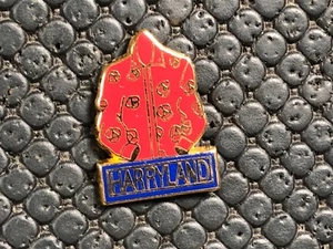  pins pin BADGE MODE CHEMISE HARRYLAND  ARTHUS BERTRAND - Imagen 1 de 1