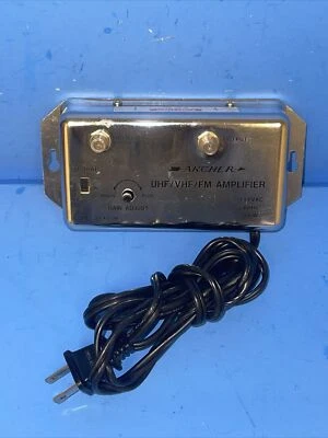 VINTAGE ARCHER UHF/VHF/ FM AMPLIFIER   15-113A - Image 1 of 3