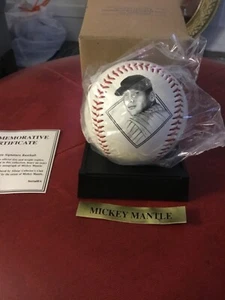 Mickey Mantle Commemorative Baseball with Display Stand - Picture 1 of 8