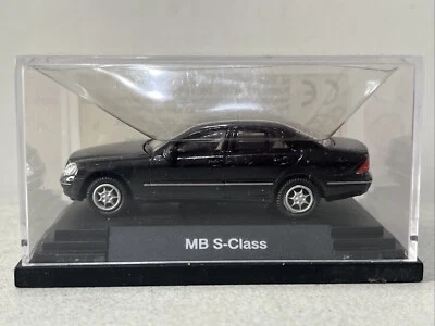 1/72 MERCEDES BENZ S-CLASS MB BLACK OO SCALE MODEL RAILWAY CAR - Image 1 of 3