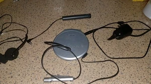 Vintage Sony Walkman D-EJ925 Personal CD Player G Schutz GETESTET KONVOLUT - Bild 1 von 14