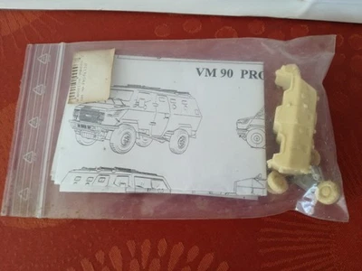 ✅ H0 KIT mezzo blindato VM 90 PROTETTO Esercito Italiano - CAVALLERIA ITALIANA - Immagine 1 di 2