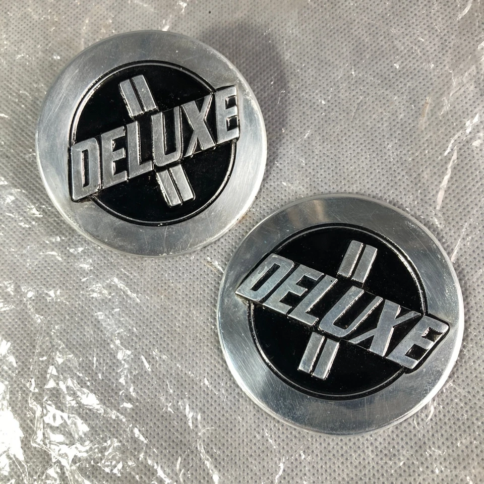 Nuevo par de insignias de pilar de lujo con rotor giratorio apto para Mazda RX2 RX3 RX4 RX7 SED Foto 1 de 4